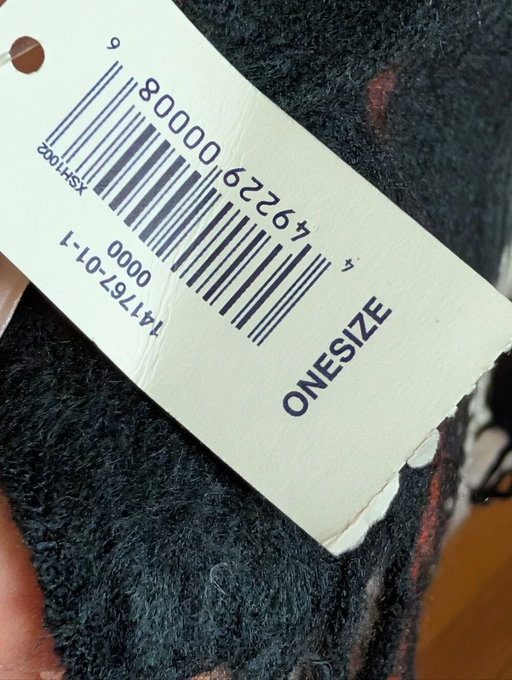 Gap oversized plaid blanket scarf with fringe cozy winter essentials layering OS